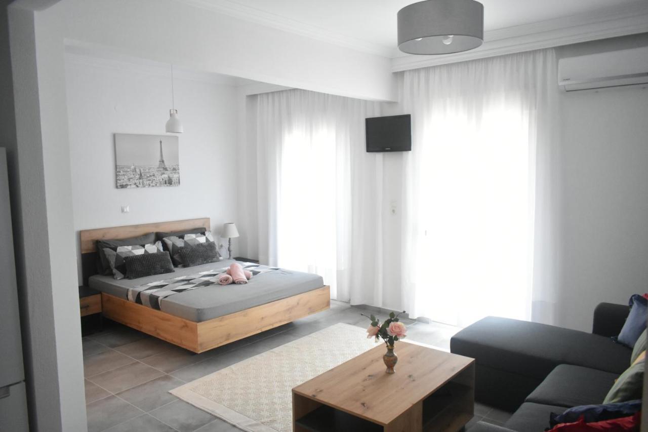 Seaside Apartments Néa Iráklia Eksteriør bilde