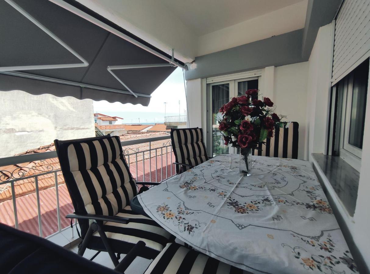 Seaside Apartments Néa Iráklia Eksteriør bilde